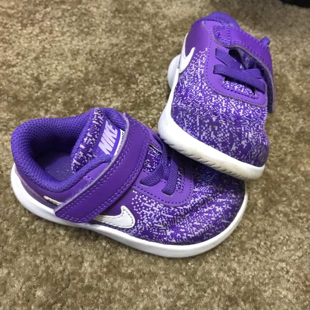 Nike Flex Shoes